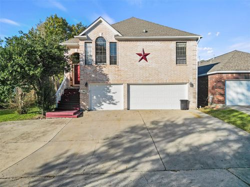 169 April Cv, Montgomery, TX, 77356-8821 | Card Image