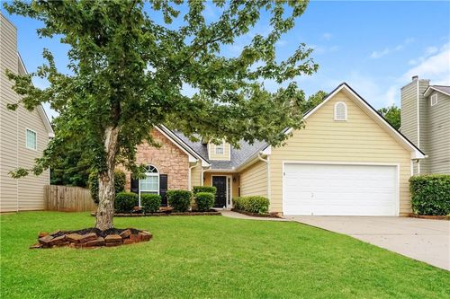 246 Augusta Woods Dr, Villa Rica, GA, 30180-5182 | Card Image