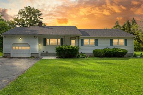 19 Shaker Ln, Littleton, MA, 01460-1901 | Card Image