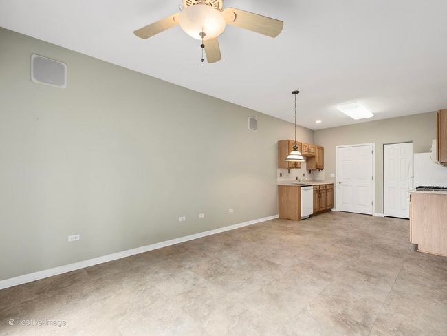 21323 - 21323 W Juniper Ln, Condo with 2 bedrooms, 2 bathrooms and 2 parking in Plainfield IL | Image 7