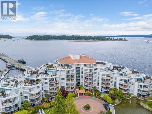 315-150 Promenade Dr, Nanaimo, BC, V9R6M6 | Card Image