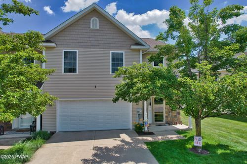 233 Shadow Wood Cir, Archbald, PA, 18403-7706 | Card Image