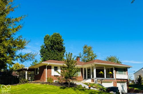 450 S Valley Ln, Greenwood, IN, 46142-3663 | Card Image
