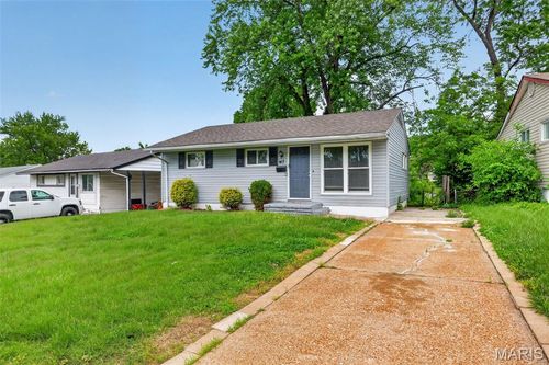 143 Grampian Road, St Louis, MO, 63137 | Card Image