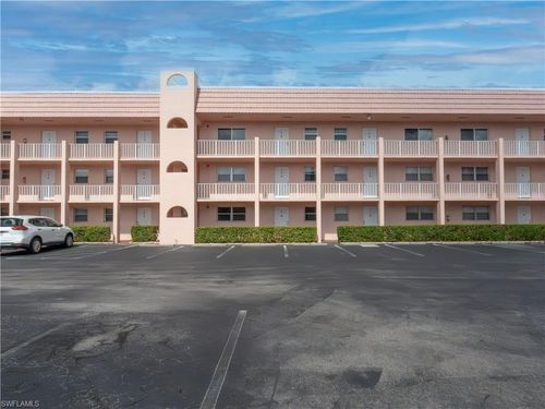 apt-209-180 Turtle Lake Ct, NAPLES, FL, 34105-2377 | Card Image