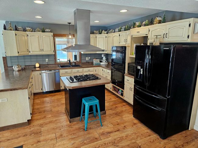 Kitchen | Image 10