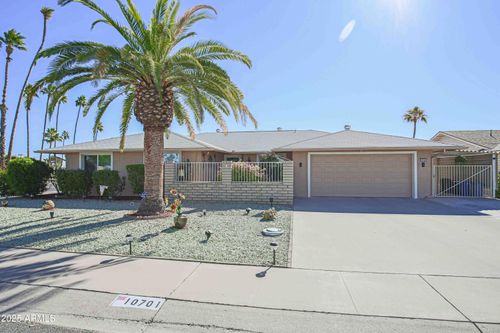 10701 W Pineaire Drive, Sun City, AZ, 85351 | Card Image