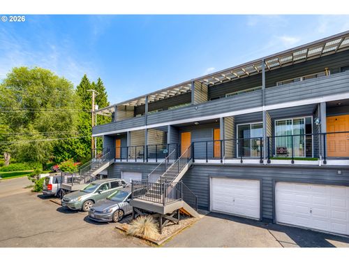 6836 N Pittsburg Ave, Portland, OR, 97203-5324 | Card Image