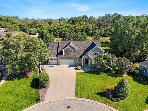 4528 W Red Tamarack Court, GRAND CHUTE, WI, 54913 | Card Image