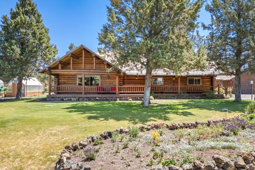 64864 Casa Ct, Bend, OR, 97701-8822 | Card Image