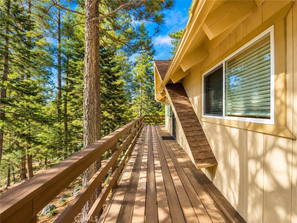 Residential in Pine Mountain Club 3