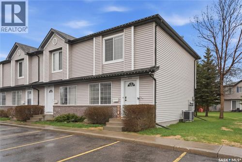 220-670 Kenderdine Rd, Saskatoon, SK, S7N4W3 | Card Image
