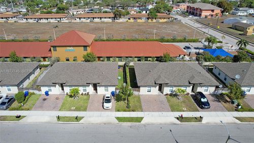 1538 W 26th Ct, Riviera Beach, FL, 33404-4172 | Card Image