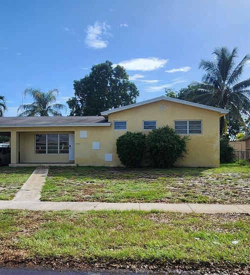 18835 Nw 11th Ct, Miami, FL, 33169 | Card Image