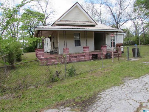 1700 Glenaddie Ave, Anniston, AL, 36201-3755 | Card Image