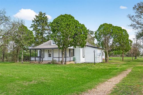 8421 Altimore Rd, Needville, TX, 77461-7816 | Card Image