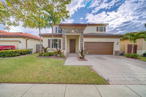 139 Ne 26th Ave, Homestead, FL, 33033-7116 | Card Image