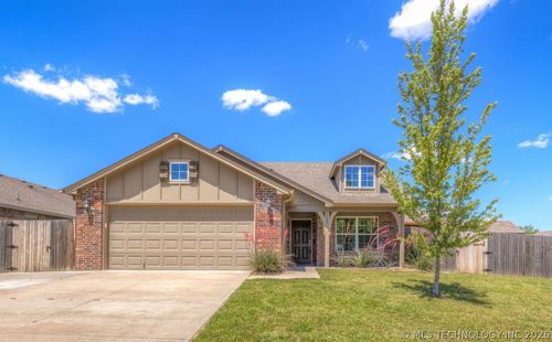 7509 S Joshua Ave, Broken Arrow, OK, 74011-7884 | Card Image