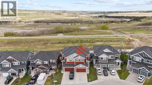 514 River Heights Crescent, Cochrane, AB, T4C0T8 | Card Image