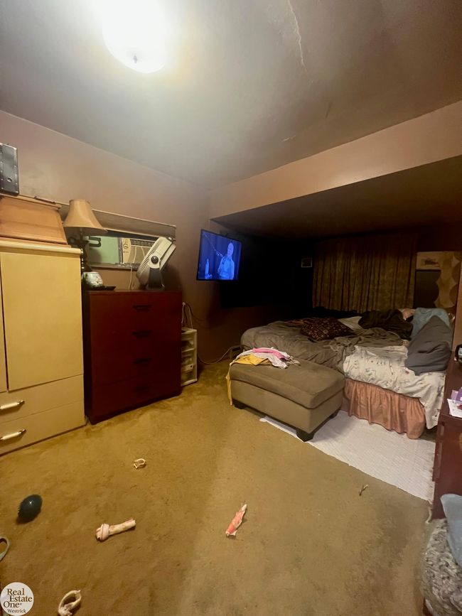 Bedroom | Image 6