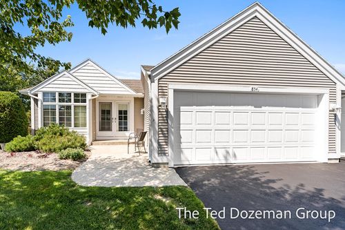 854 Claremont Ct, Holland, MI, 49423-7617 | Card Image