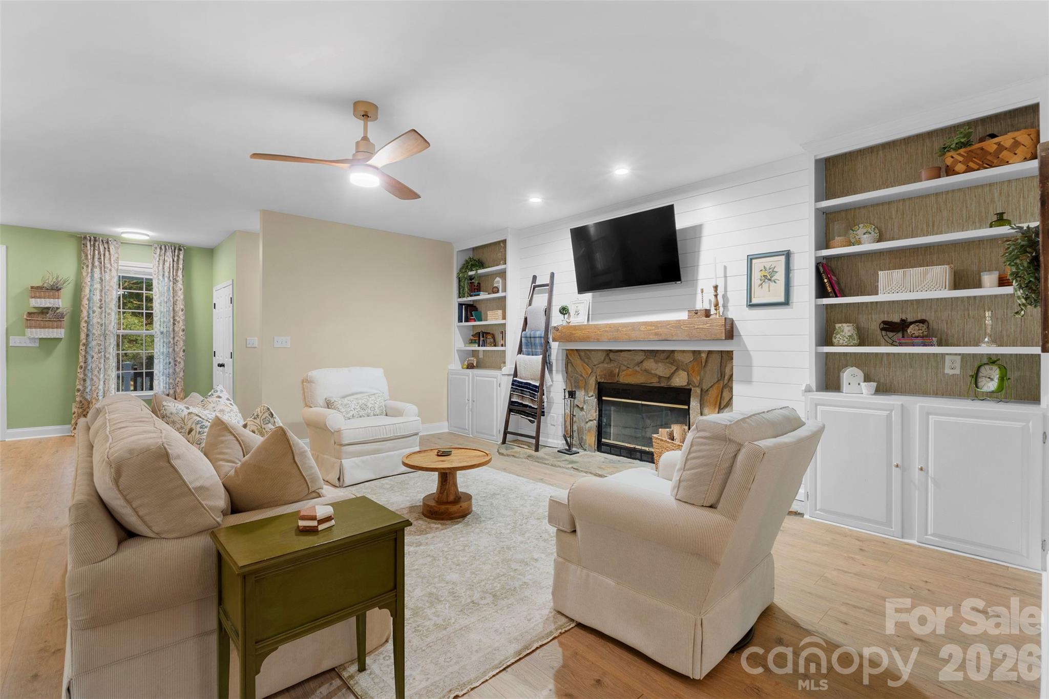 Residential in Lexington 5