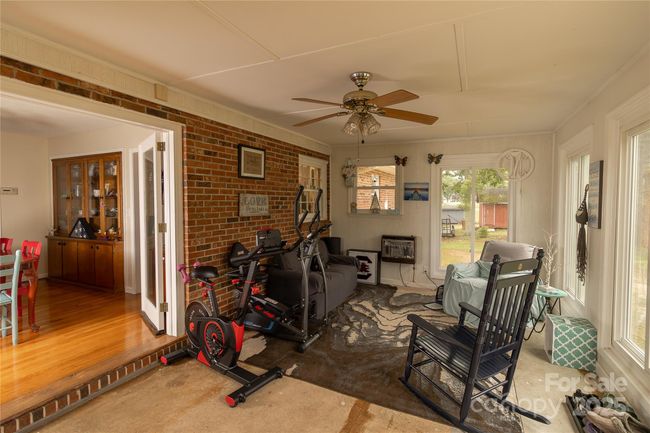 1352 W Cherokee St, House other with 3 bedrooms, 3 bathrooms and null parking in Blacksburg SC | Image 12