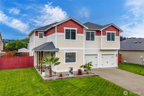 1313 Daffodil Ave Ne, Orting, WA, 98360-7486 | Card Image