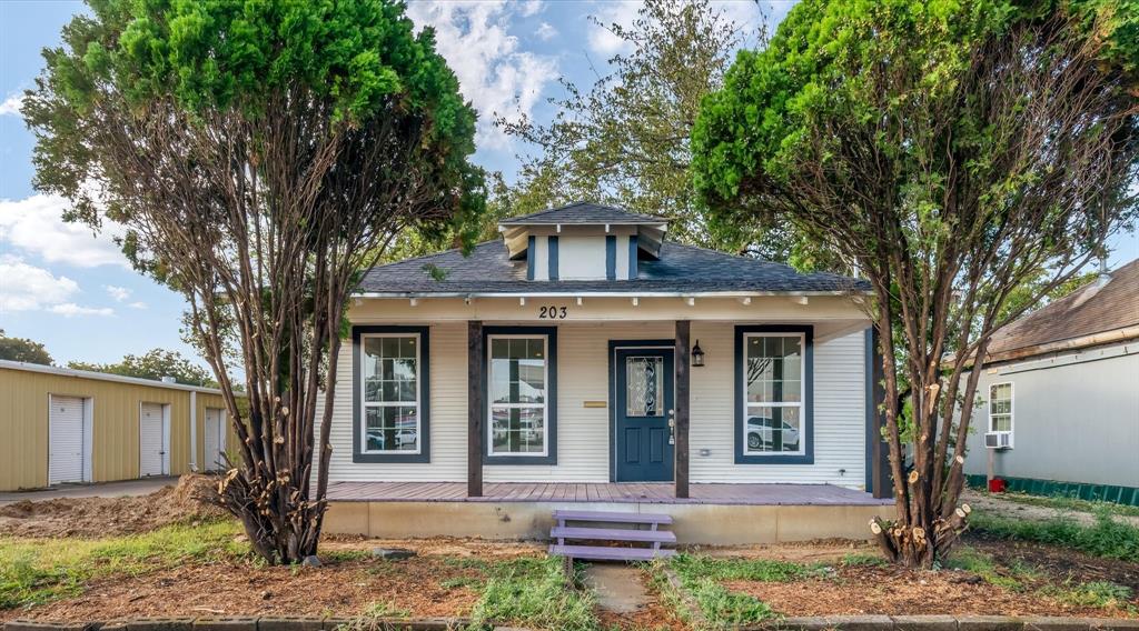Walnut St, Hillsboro, TX 76645
