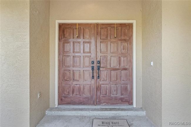 front entry | Image 45