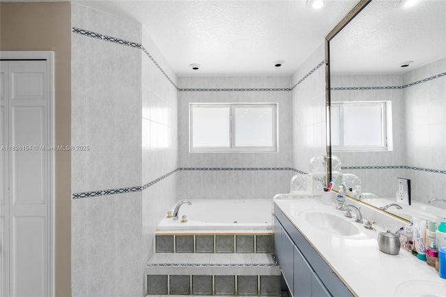 14288 Sw 21 St Ter, House other with 4 bedrooms, 4 bathrooms and null parking in Miami FL | Image 28