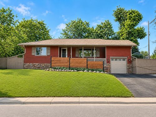5923 Thorncliffe Dr Nw, Calgary, AB, T2K2Z9 | Card Image