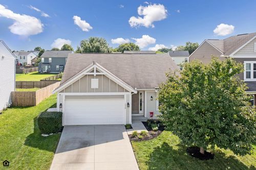 1938 Spring Cove Dr, Grove City, OH, 43123-4896 | Card Image