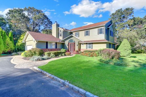 9 Shipyard Lane, Brookhaven, NY, 11733 | Card Image