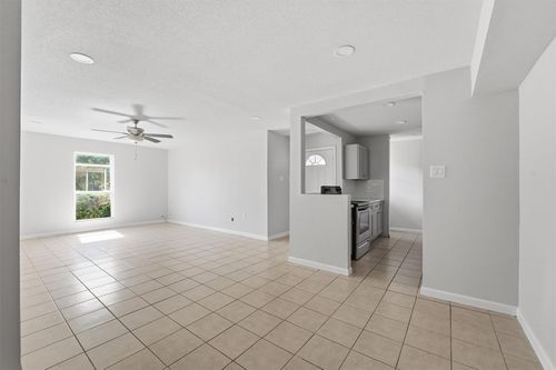 f-5667 Birchmont Dr, Houston, TX, 77091-4954 | Card Image