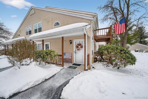 1408 Rosewood Ct, Highland Mills, NY, 10930-5219 | Card Image