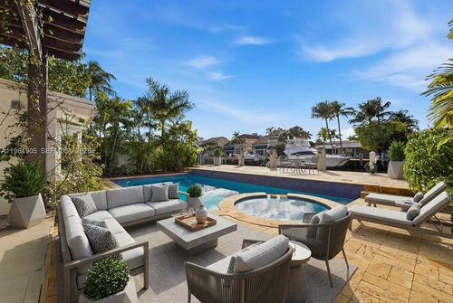 401-401 Coconut Isle Dr, Fort Lauderdale, FL, 33301-2425 | Card Image