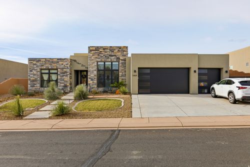 5409 W Copper Cliffs Way, Hurricane, UT, 84737-5000 | Card Image