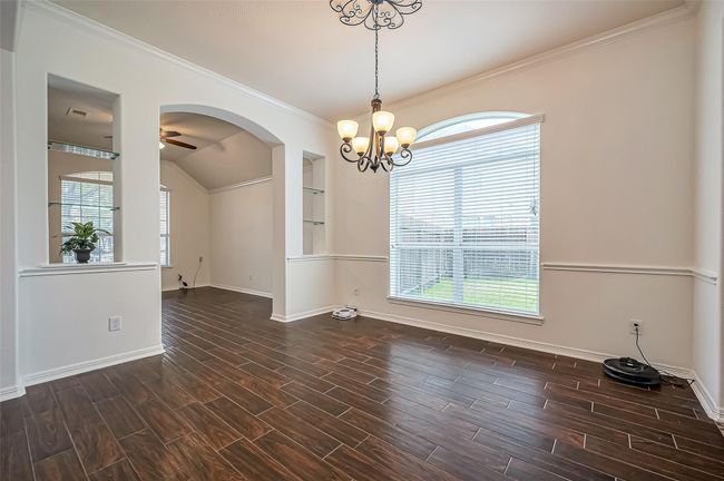 Formal dining room | Image 9