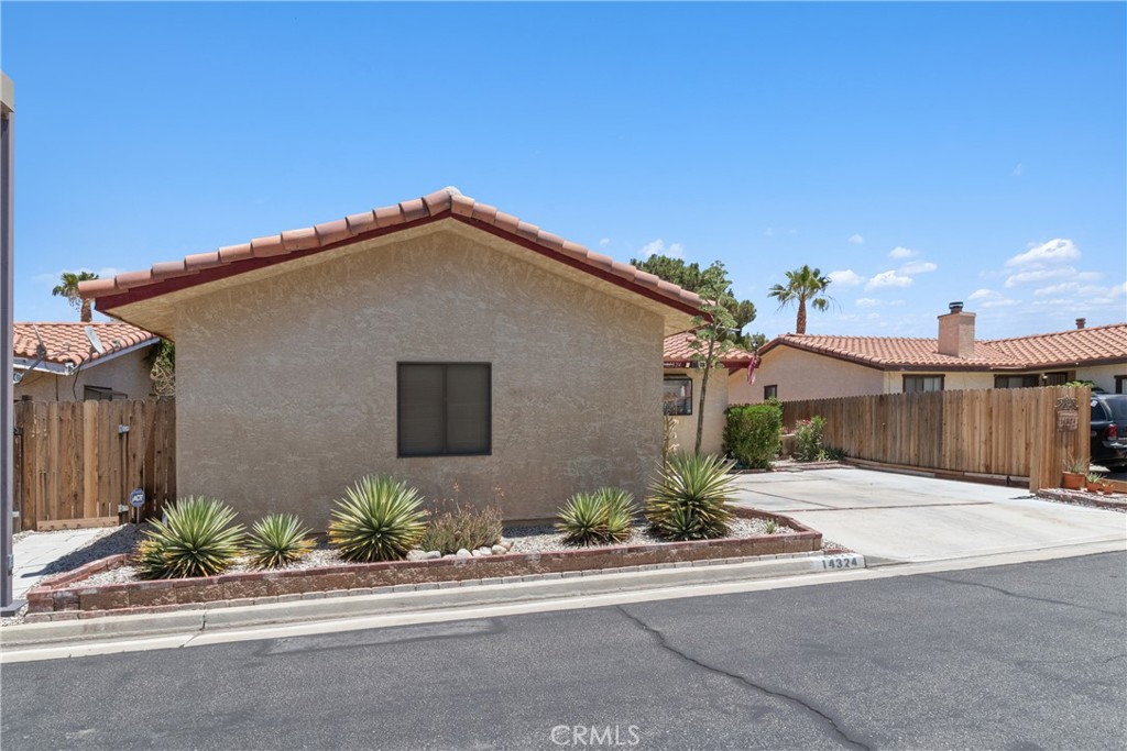Residential in Mojave 3