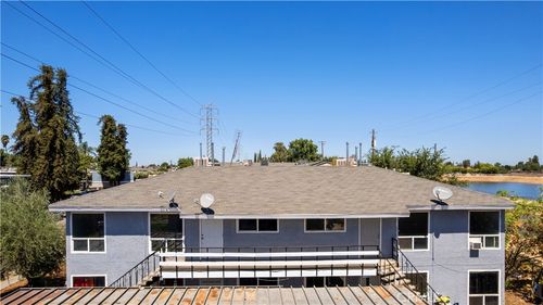 5 E Saginaw, Fresno, CA, 93704 | Card Image