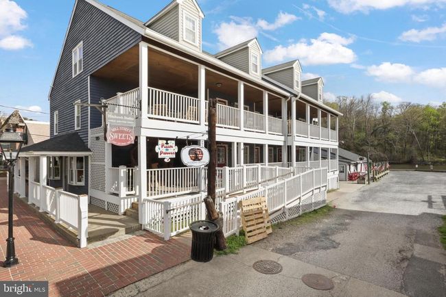 12741 Lotte Dr, Townhouse with 3 bedrooms, 4 bathrooms and null parking in WOODBRIDGE VA | Image 47