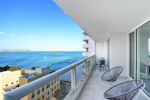 a1740-1717 N Bayshore Dr, Miami, FL, 33132-1103 | Card Image