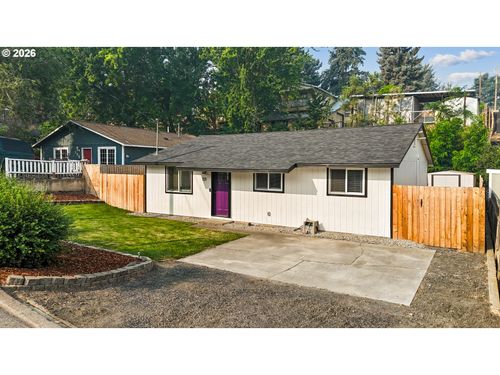 721 Se 9th St, Pendleton, OR, 97801 | Card Image