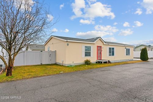 unit-33-2802 S 5th Ave, Union Gap, WA, 98903-1476 | Card Image