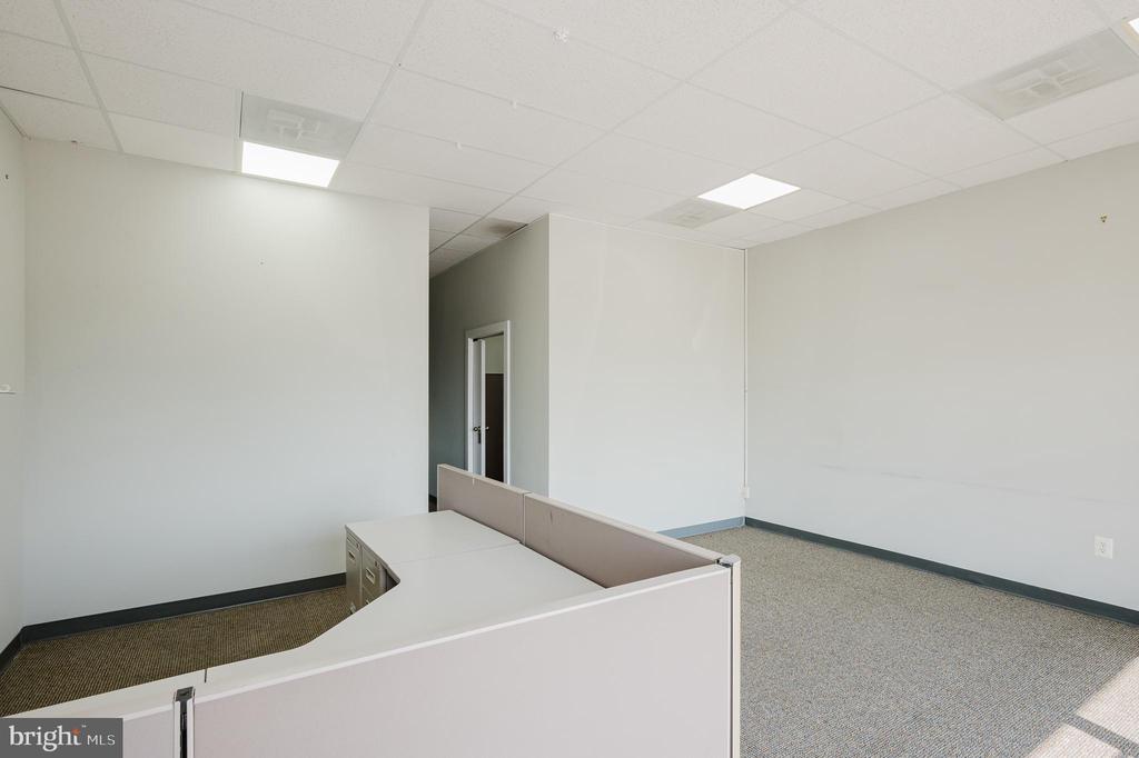 Commercial Lease in ABERDEEN 3