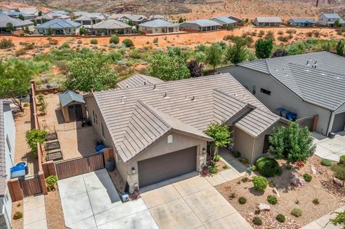 480 N Sage Crest Dr, Washington, UT, 84780-1354 | Card Image
