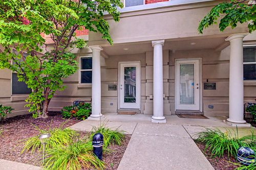e-7505 Brown Ave, Forest Park, IL, 60130-3331 | Card Image