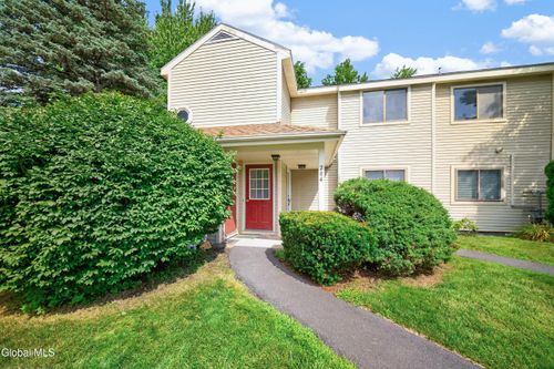 204 Victory Way, Halfmoon, NY, 12065-6596 | Card Image