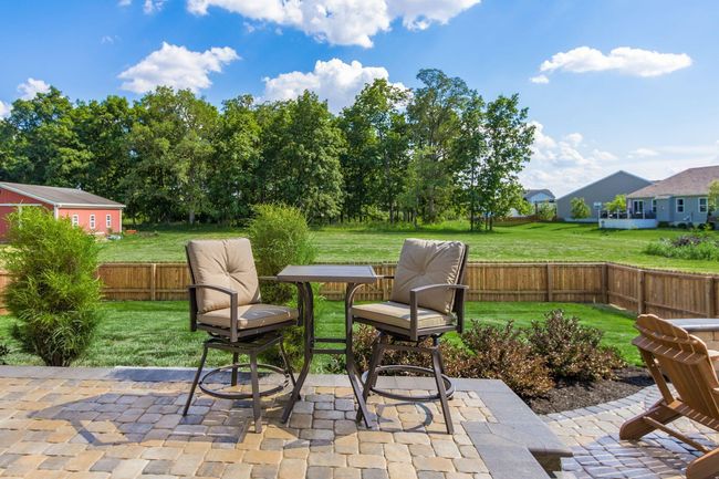 171 Chestnut Commons Dr, House other with 4 bedrooms, 3 bathrooms and null parking in Commercial Point OH | Image 38